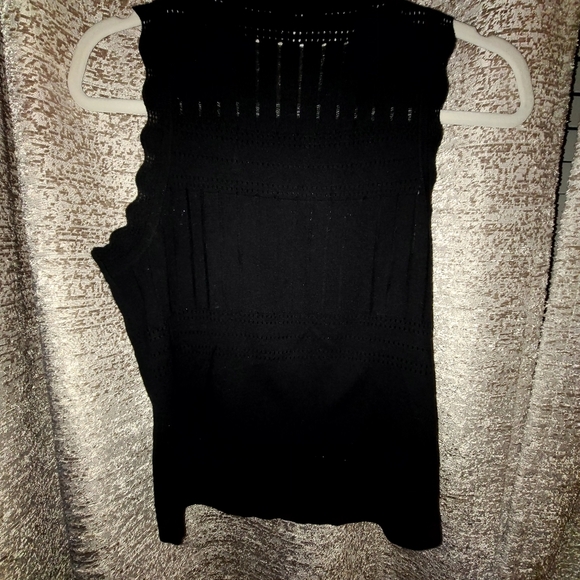 10 Crosby Derek Lam Black Ruffled Tank Top - Picture 8 of 9